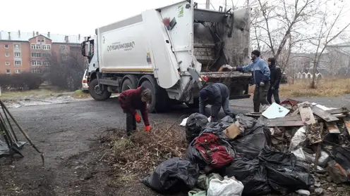 Более 4 000 тонн мусора вывезла на полигоны «Красноярская рециклинговая компания» с 6 по 9 мая
