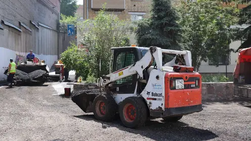 На ремонт 13 проездов в Центральном районе Красноярска потратят 10 млн рублей