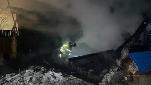 Два человека погибли в пожаре в Красноярском крае